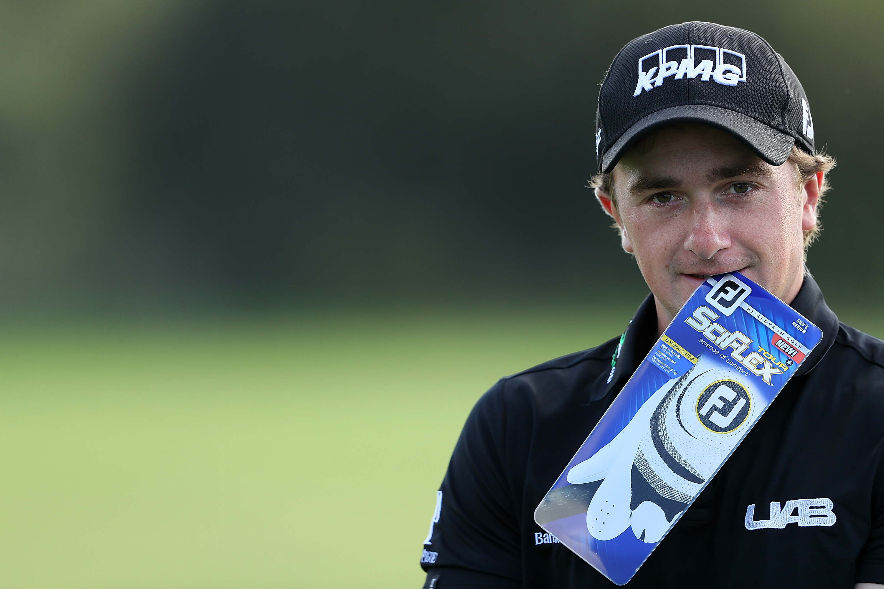 Equipment Is the right golf glove important? National Club Golfer