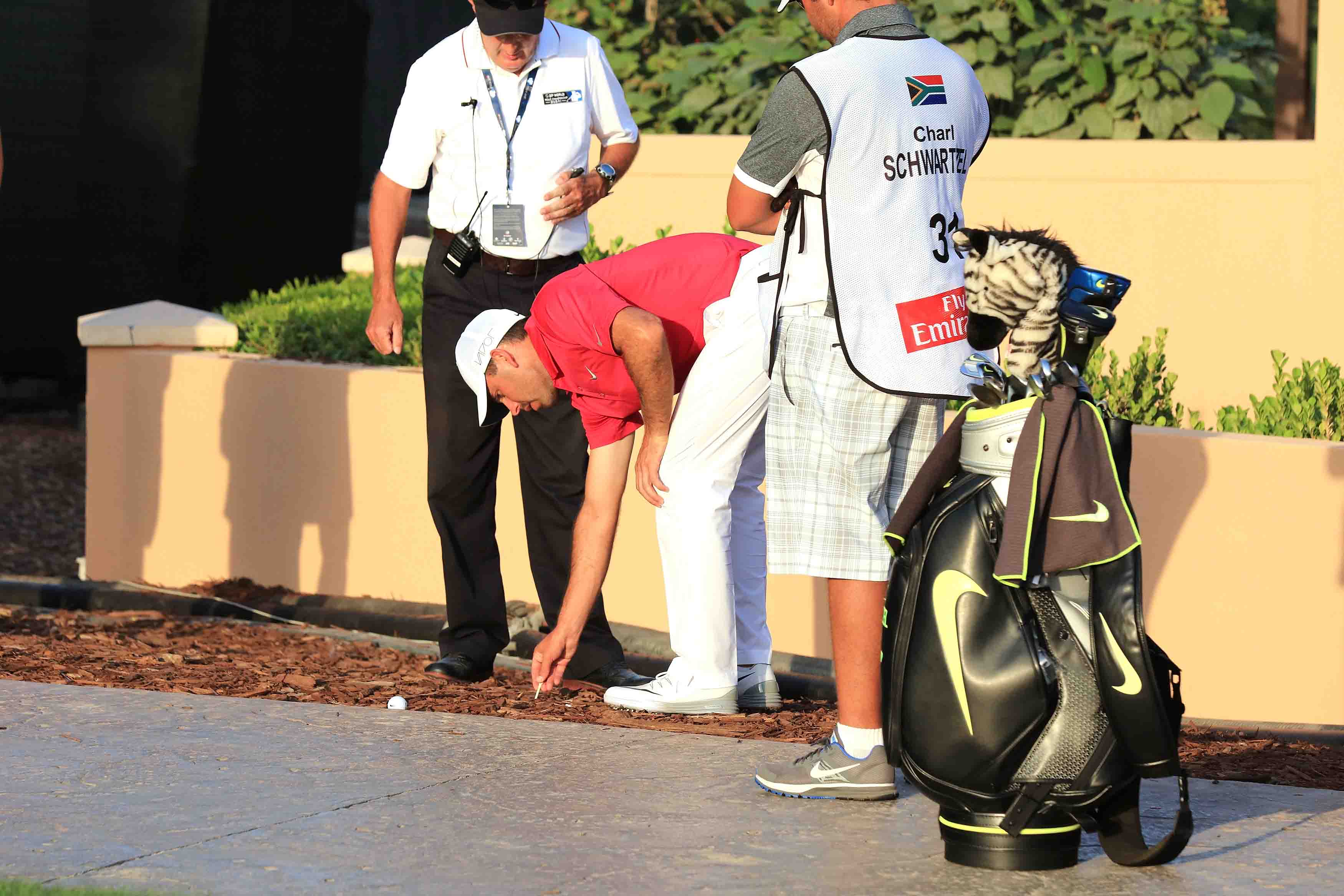 immovable obstruction golf rule When can you take relief?