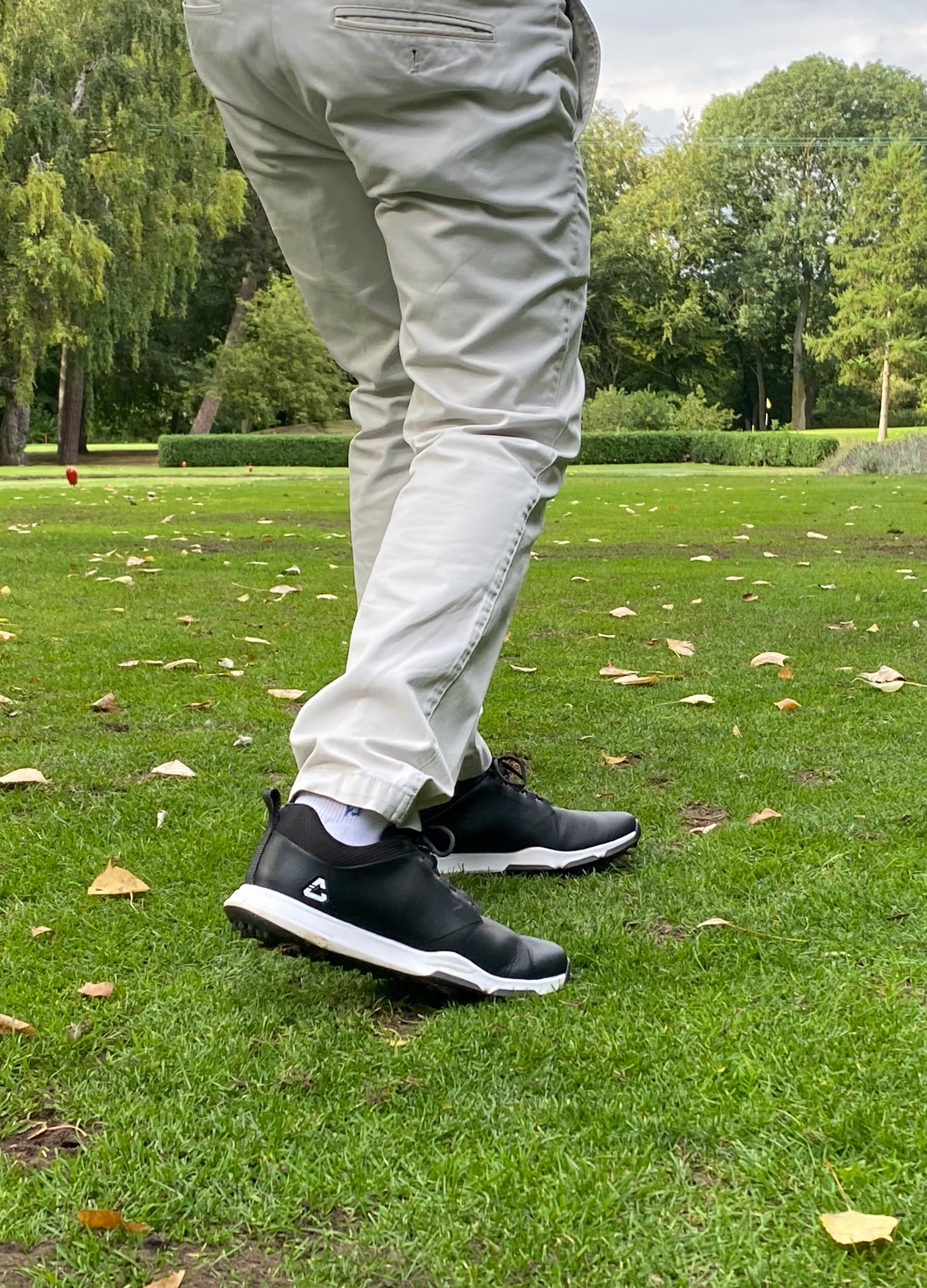 Cuater The Ringer golf shoes review LaptrinhX / News