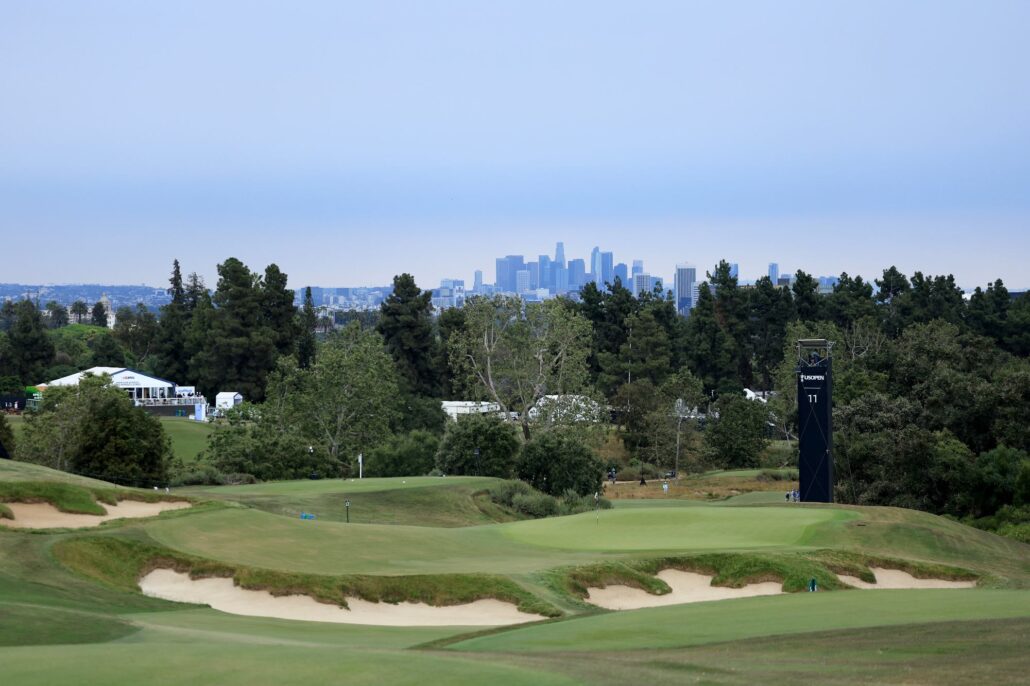 Does Los Angeles Country Club need to change by 2039?